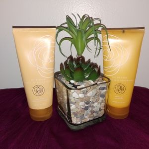 ⭐New In bloom Reese Witherspoon showergel & lotion